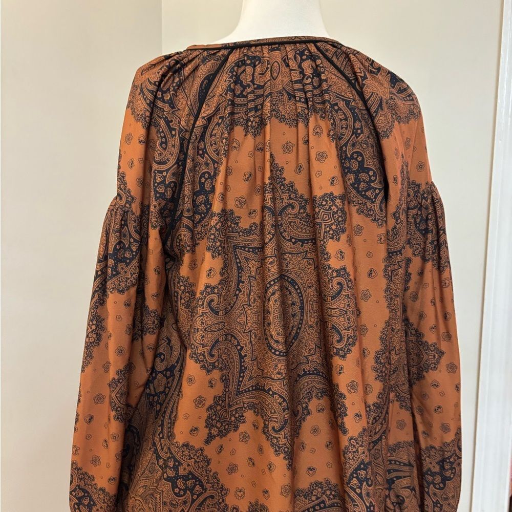 NWOT LOVE THE LABEL Paisley Print Women's Top in Brown and Black S - Picture 5 of 5